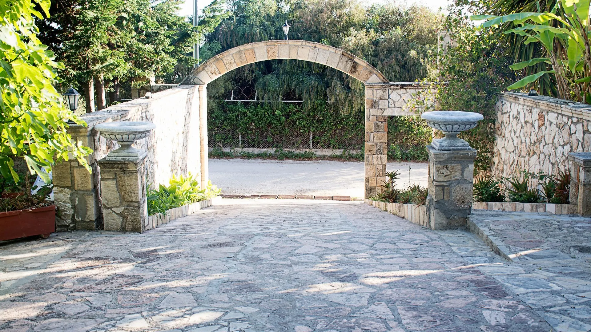 Monte E Mare Apartment Minia