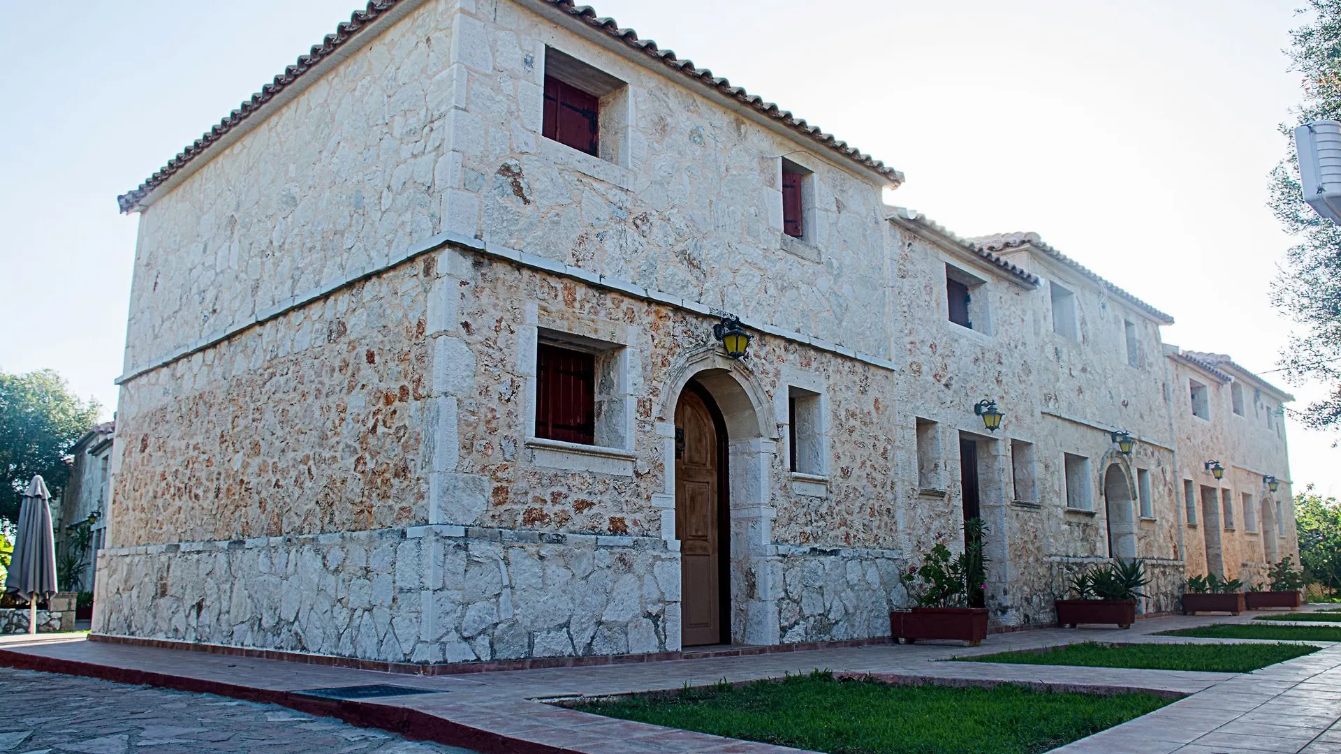 Monte E Mare Apartment Minia Greece